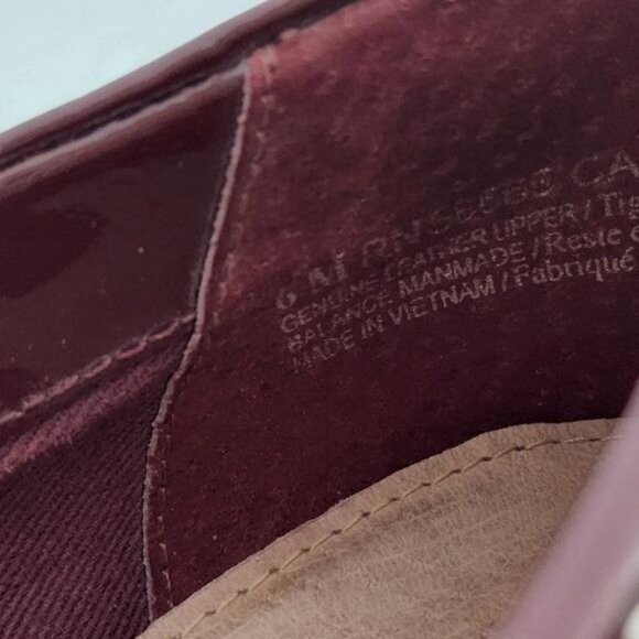 Halogen Kaylee Studded Genuine Leather Slip On Burgundy Loafers Women's Size 6 M - Picture 12 of 14